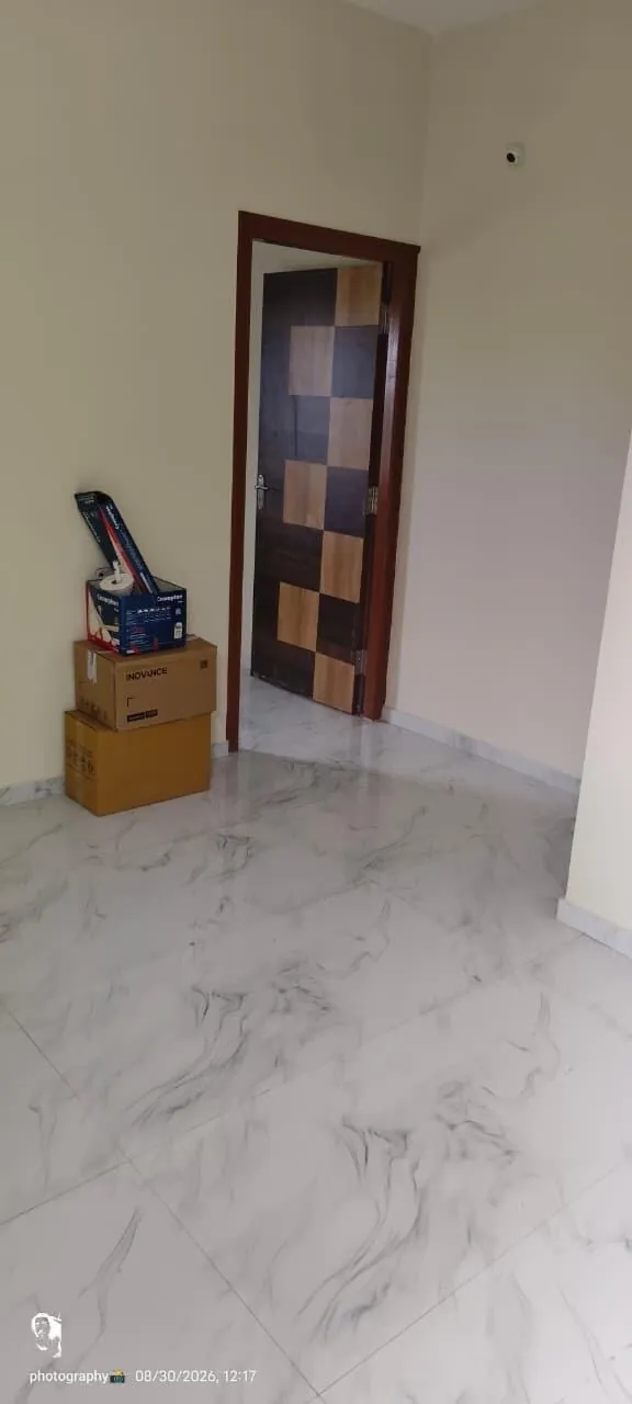 Hall / Living Room